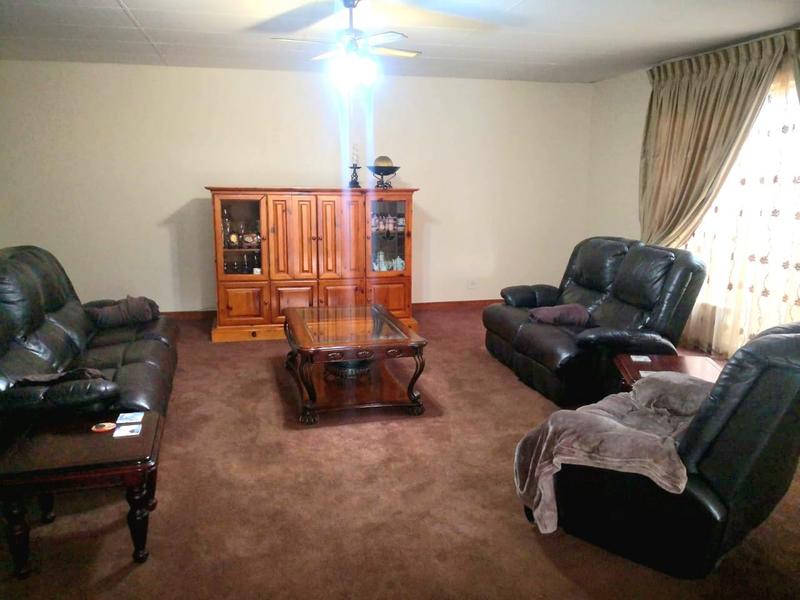 5 Bedroom Property for Sale in Stilfontein North West